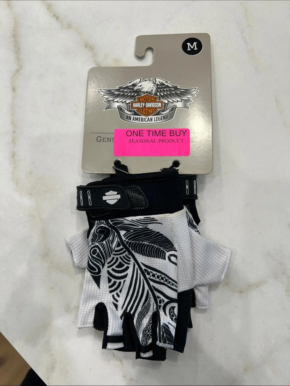 Harley-Davidson women’s M  Black & White Fingerless Riding Gloves with Graphic